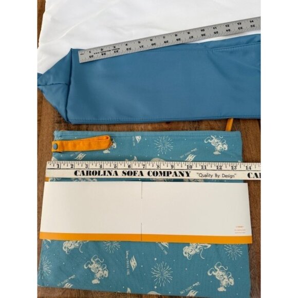 Disney Cruise Line Castaway Club Tote Bag Wet Dry Bag Set Blue White Zipper New - Picture 9 of 13